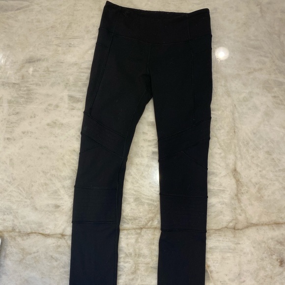 Ivivva Black Leggings - Picture 1 of 3